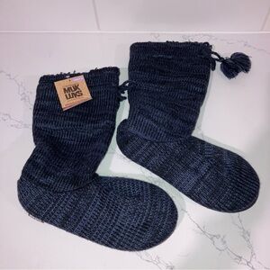 NWT Muk Luks Chunky Knit Tall Slipper Boot - size L (9-10)